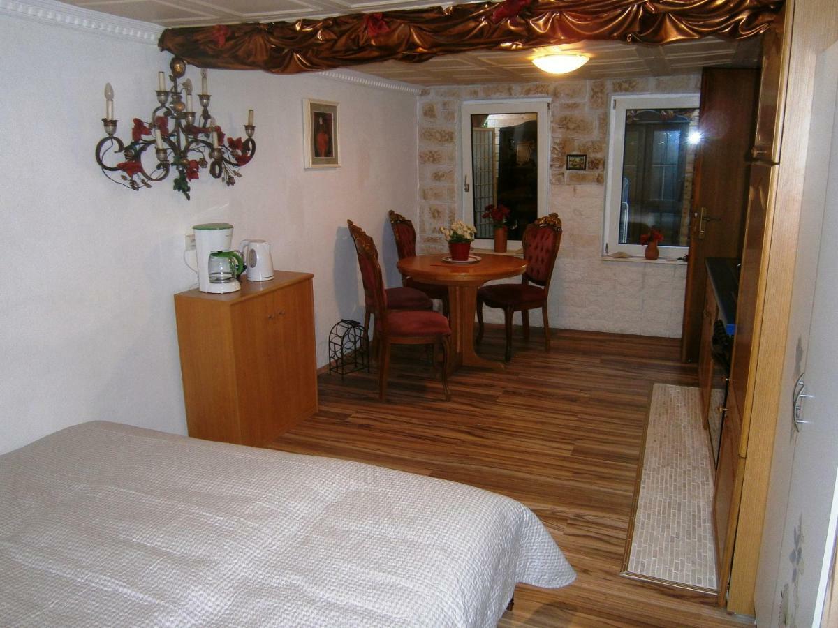 Apartamento Haus Daniela Klagenfurt am Woerthersee Exterior foto